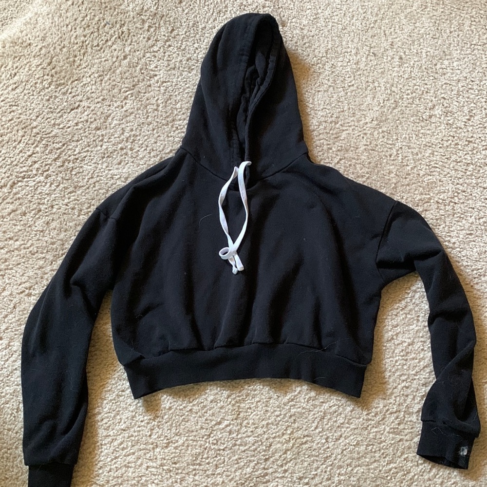 Black hoodie crop top
